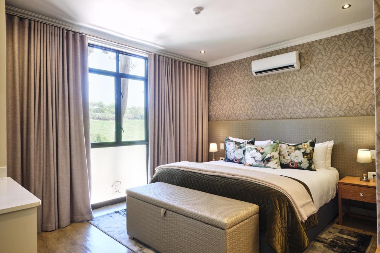 Alluvia Boutique Winery & Luxury Accommodation Stellenbosch Eksteriør billede