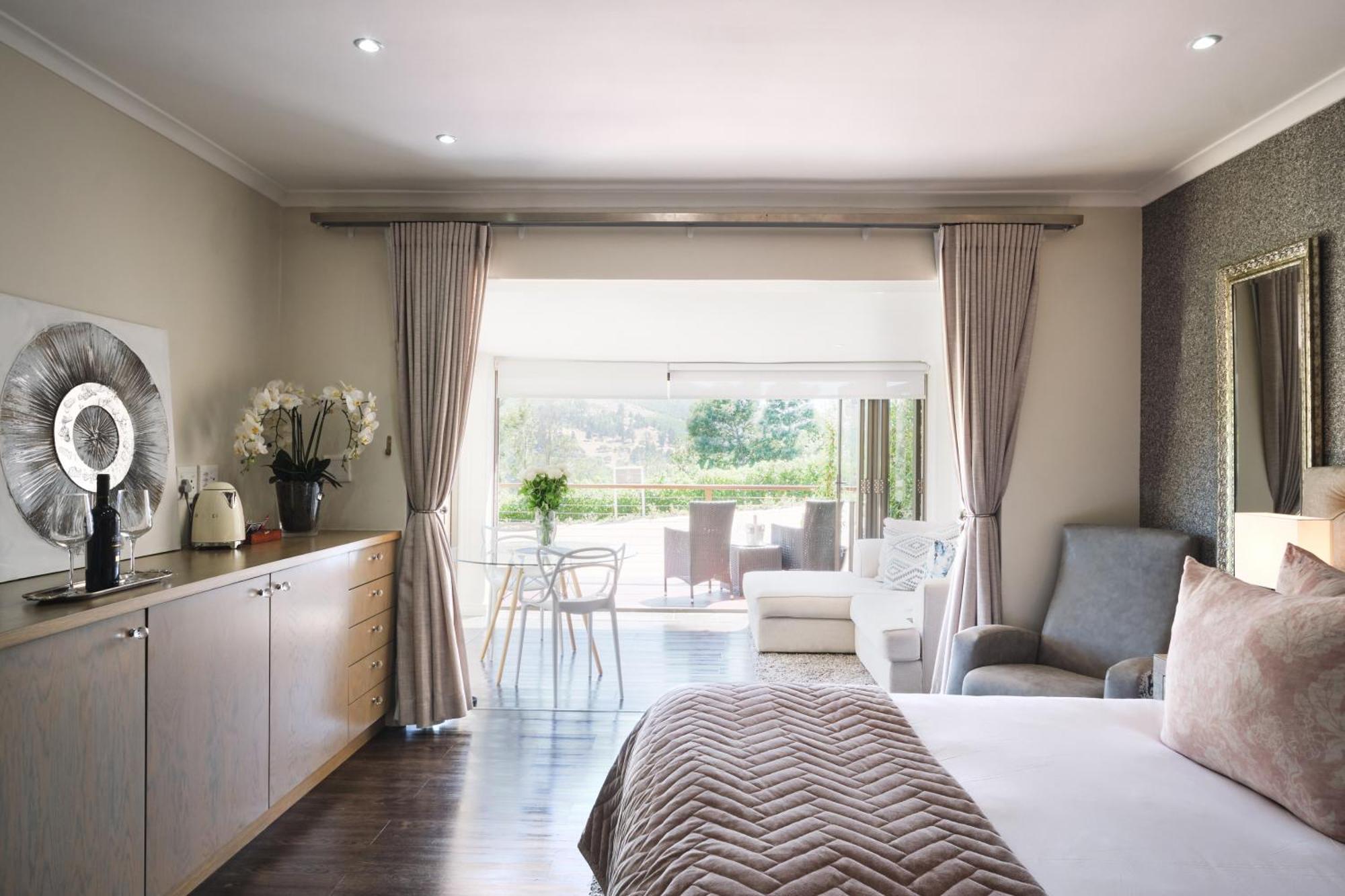 Alluvia Boutique Winery & Luxury Accommodation Stellenbosch Værelse billede A room at the Cape Grace