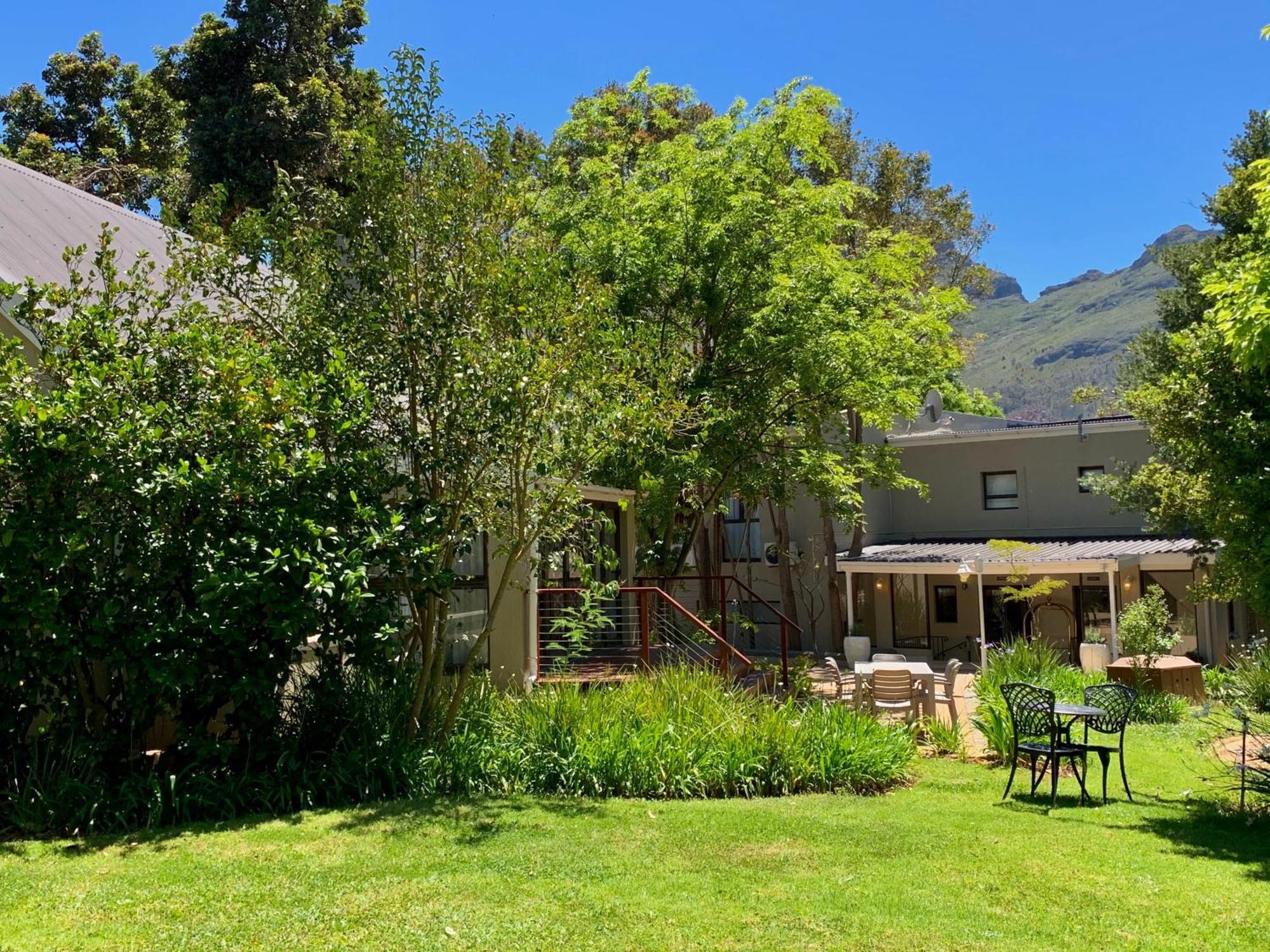 Alluvia Boutique Winery & Luxury Accommodation Stellenbosch Værelse billede The garden of the Cape of Good Hope Centre